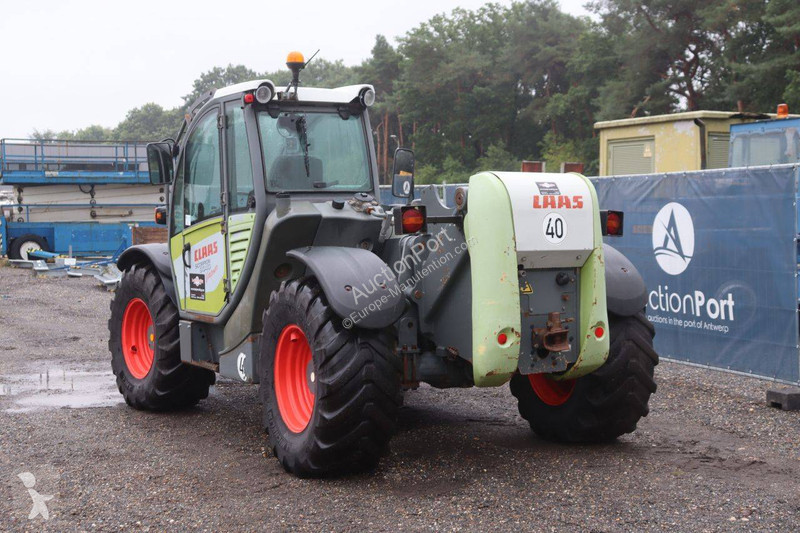 رافعة شوكية تلسكوبية Claas SCORPION