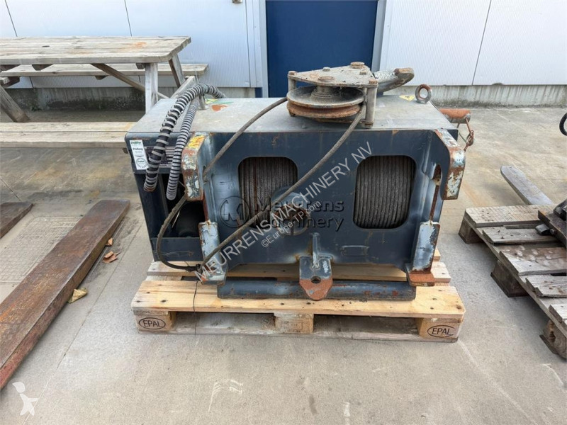 Verreiker  Merlo-Winch VZ4T.PRED.CDC