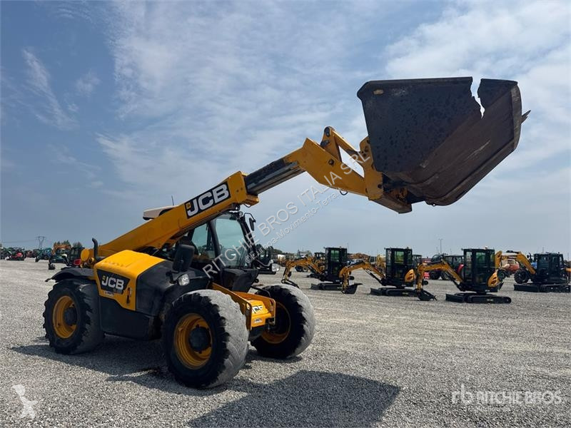 Chariot télescopique JCB