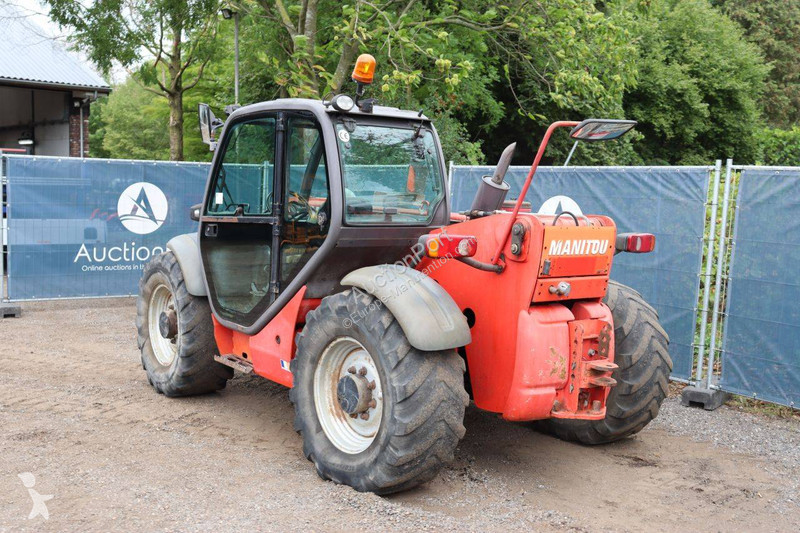 伸缩臂叉车 Manitou