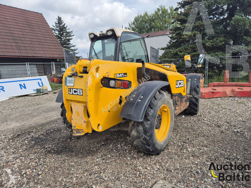 Teleszkópos targonca JCB