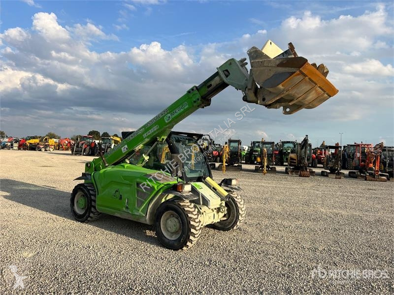 رافعة شوكية تلسكوبية Merlo P27.6 Telehandler