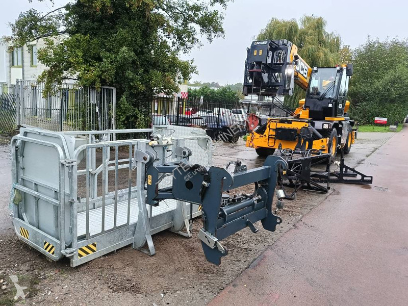 Chariot télescopique JCB 5.5-21 21 m 5,5 T...
