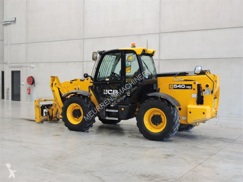 Chariot télescopique JCB 540-180