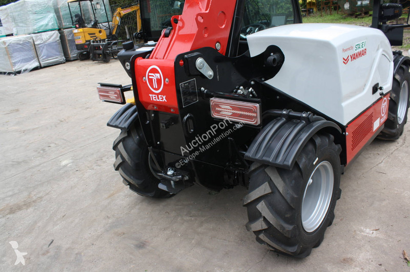 Teleskopický vozík Terex T5215