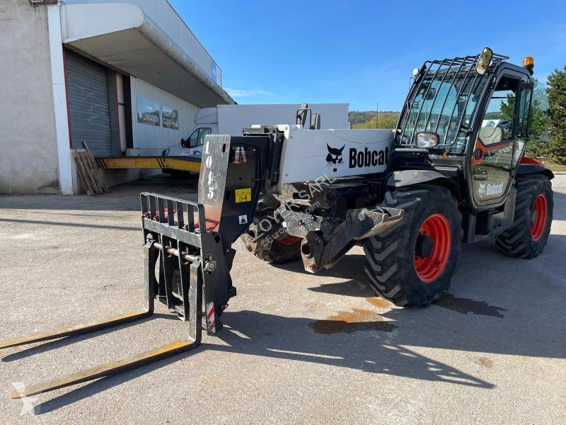 رافعة شوكية تلسكوبية Bobcat  T41-140 SLP