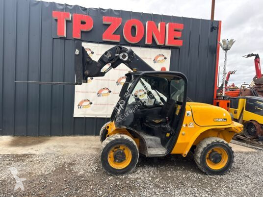 Chariot télescopique JCB