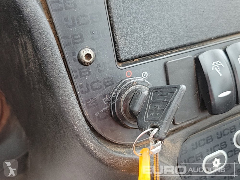 رافعة شوكية تلسكوبية JCB 540-140 Hi Viz