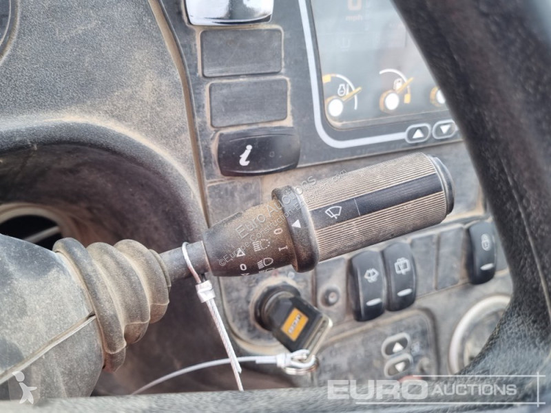 Teleskopický vozík JCB 540-140 Hi Viz