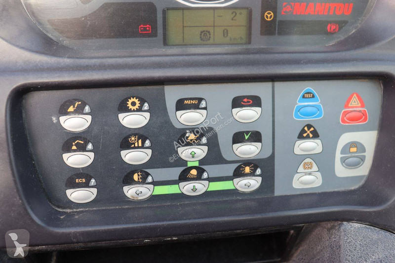 Телескопический погрузчик Manitou