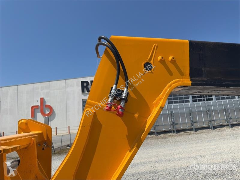 Телескопічний навантажувач JCB 530-70