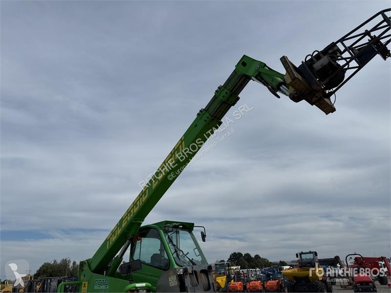 伸缩臂叉车 Merlo ROTO 38-16S Telehandler