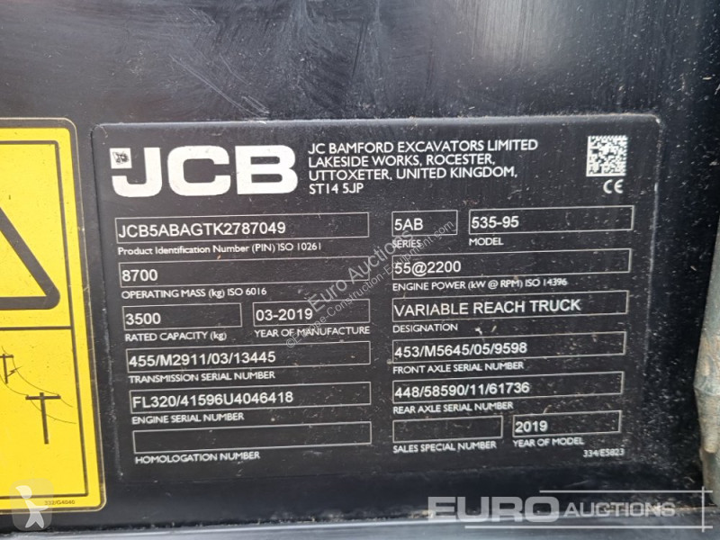 Teleskopický vozík JCB 535-95