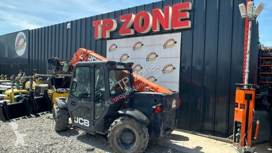 Teleskopický manipulátor JCB 525-60 t4 à 32 900...