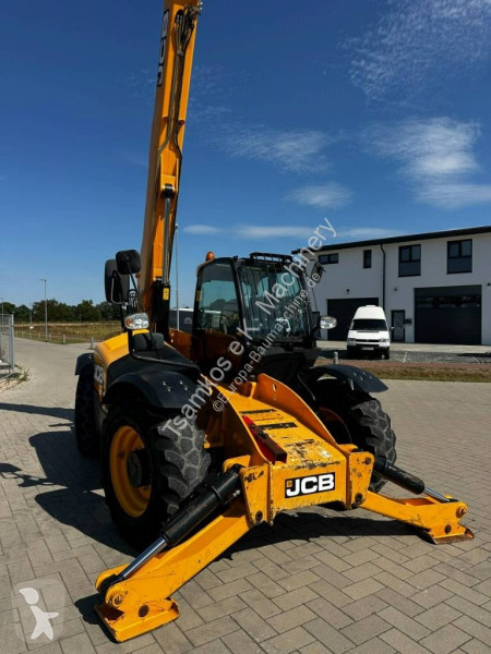 Carretilla telescópica JCB HiViz...