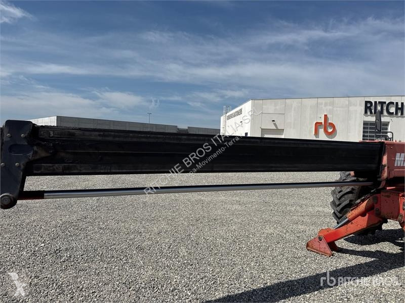 Телескопічний навантажувач Manitou MT1435