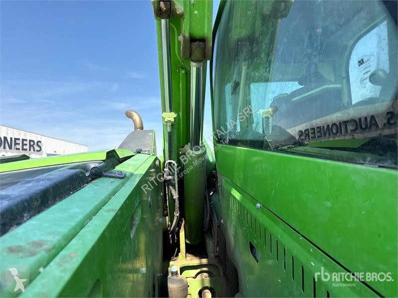 Телескопічний навантажувач Merlo TF38.10CS-140