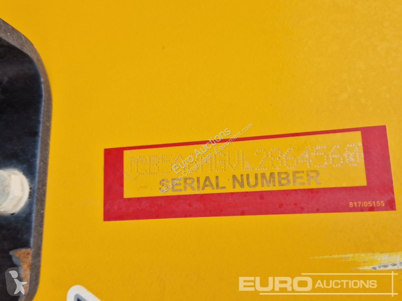رافعة شوكية تلسكوبية JCB 540-140 Hi Viz
