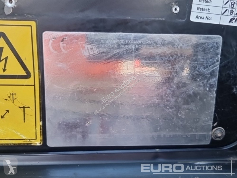Teleskopický vozík JCB 540-170