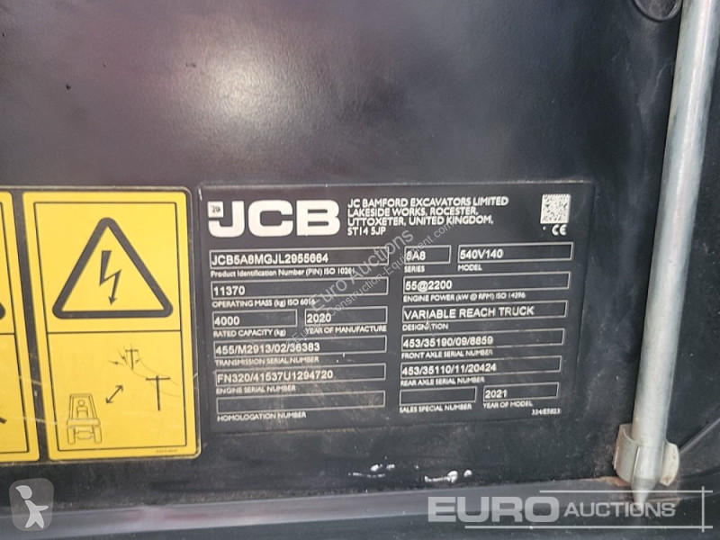 رافعة شوكية تلسكوبية JCB 540-140 Hi Viz