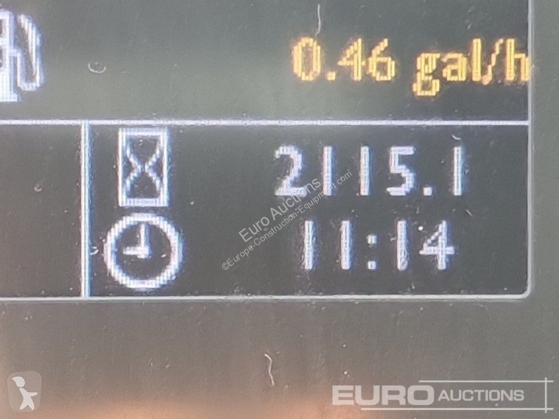 Teleskopický vozík JCB 525-60 Hi Viz