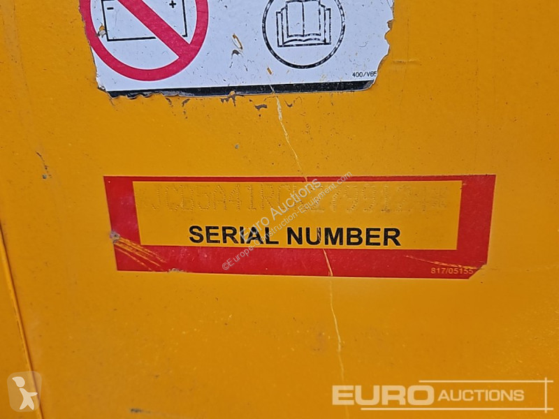 Teleskopický vozík JCB 525-60 Hi Viz