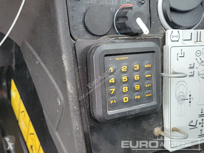 Teleskopický vozík JCB 540-170