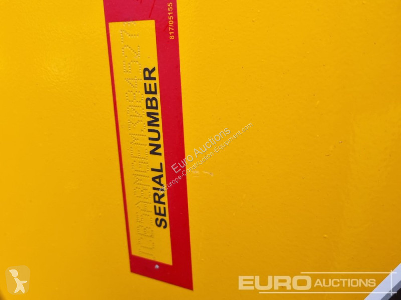 Teleskopický vozík JCB 540-140 Hi Viz