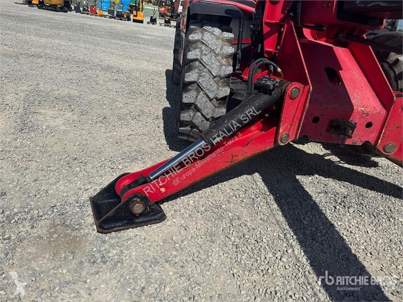 Телескопічний навантажувач  14.42 Telehandler