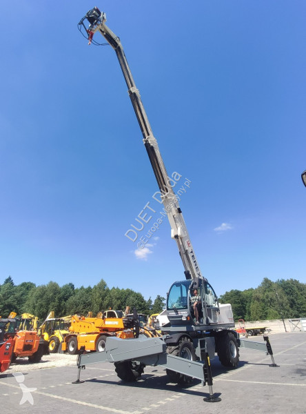 Încărcător telescopic Terex Lift  ROTO Obrotowa...