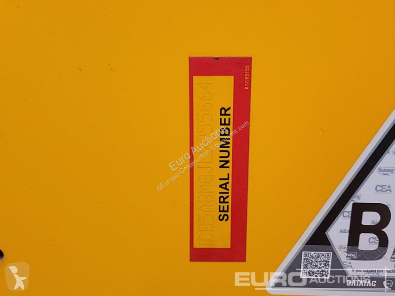 رافعة شوكية تلسكوبية JCB 540-140 Hi Viz