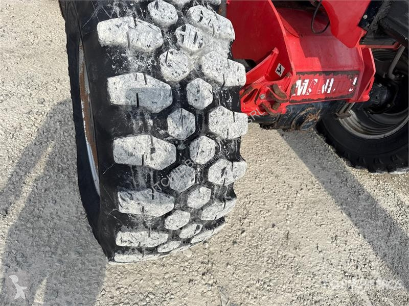 Телескопічний навантажувач Manitou...