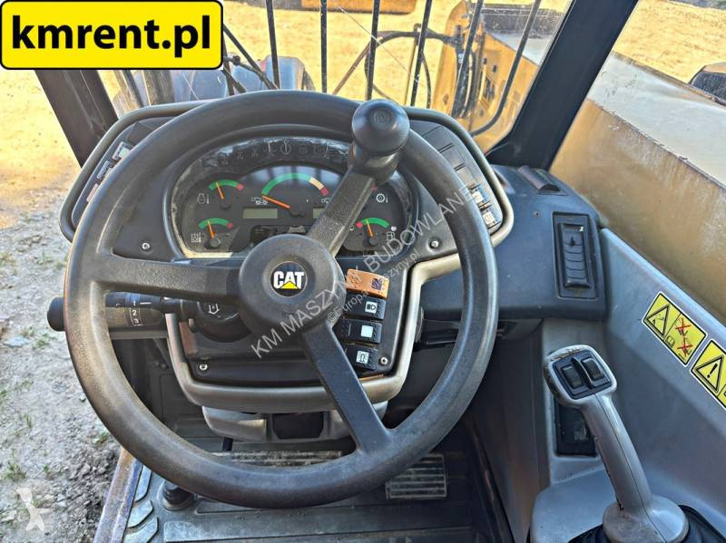 رافعة شوكية تلسكوبية Caterpillar TH330B...