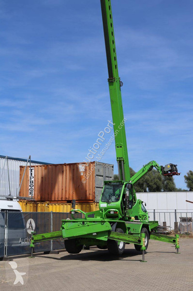 Chariot télescopique Merlo ROTO 60.24MCSS