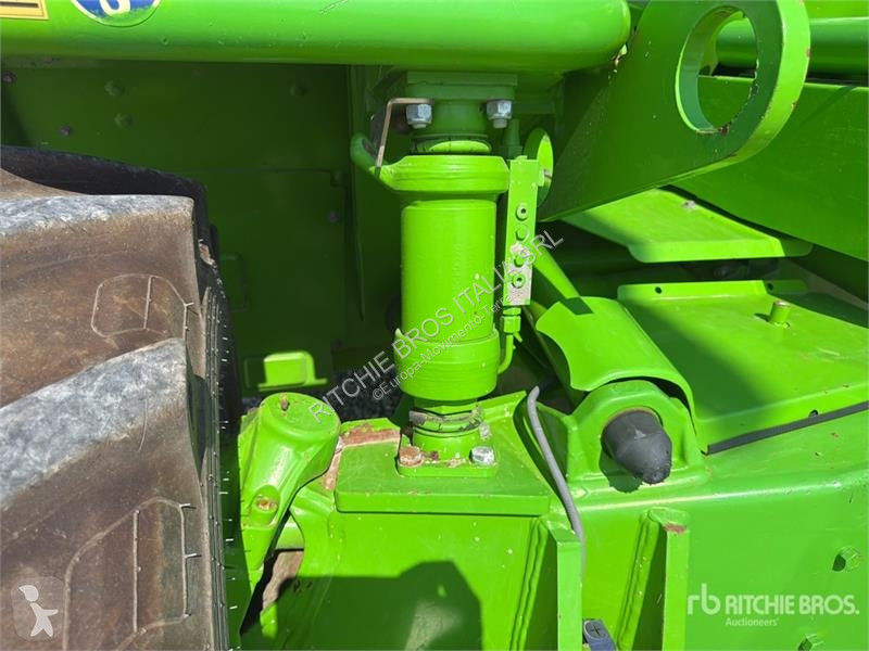 Телескопічний навантажувач Merlo P38.13PLUS