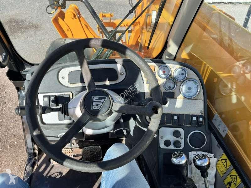 Chariot télescopique JCB