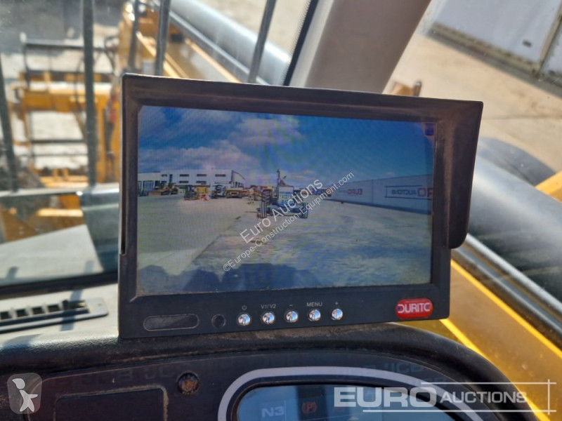 رافعة شوكية تلسكوبية JCB 540-140 Hi Viz