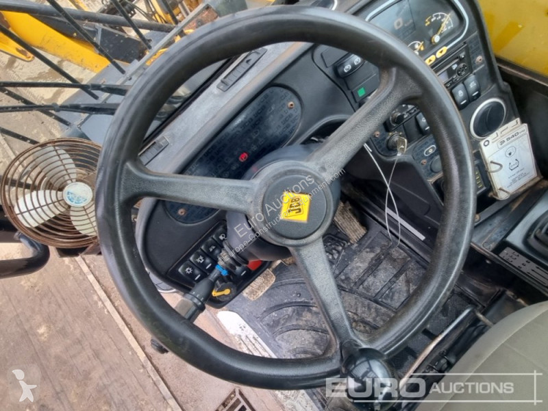 Teleskopický vozík JCB 540-170