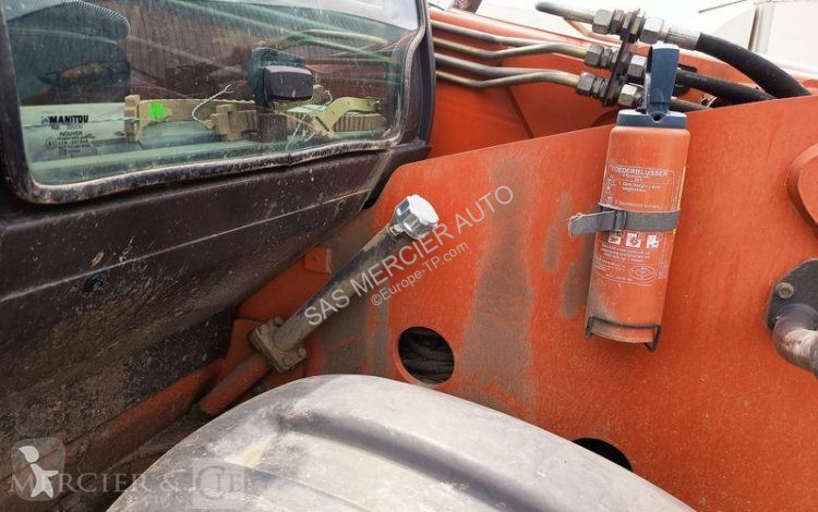 رافعة شوكية تلسكوبية Manitou