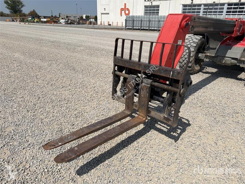 Manitou  telescopic handler