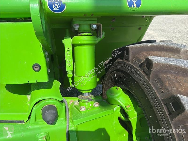 Телескопічний навантажувач Merlo P38.13PLUS