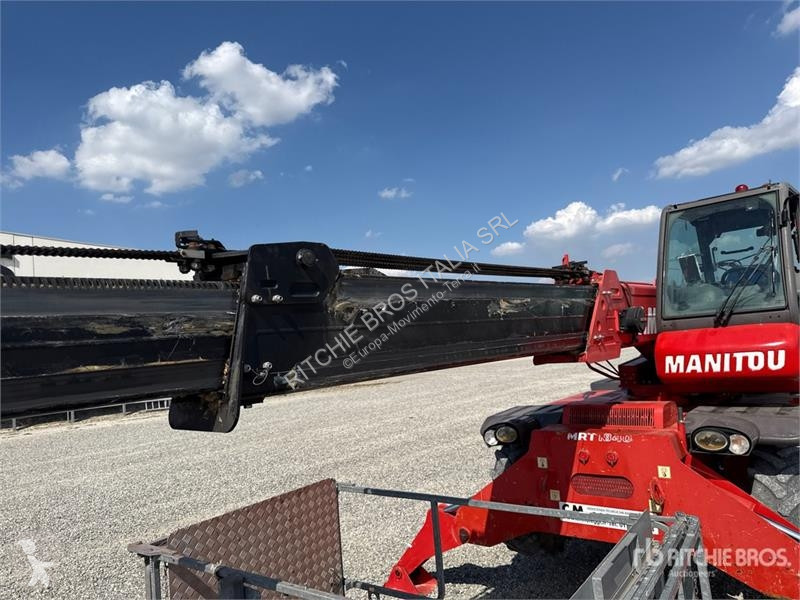 Empilhador braço telescópico  Manitou MRT1840