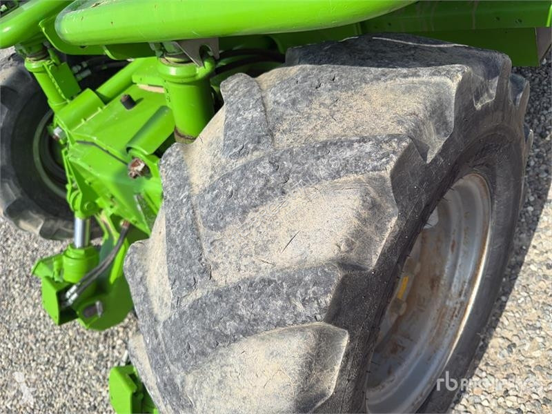 Телескопічний навантажувач Merlo P38.13PLUS...