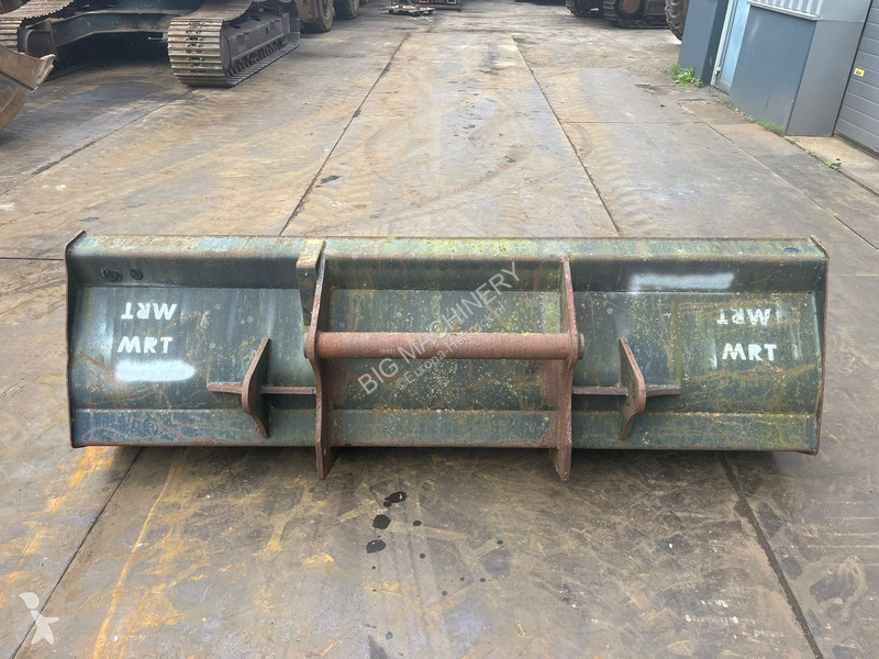 رافعة شوكية تلسكوبية Manitou MRT2150+ plus...