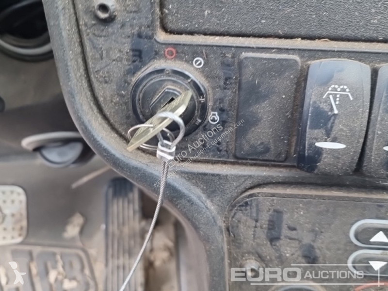 Teleskopický vozík JCB 540-170