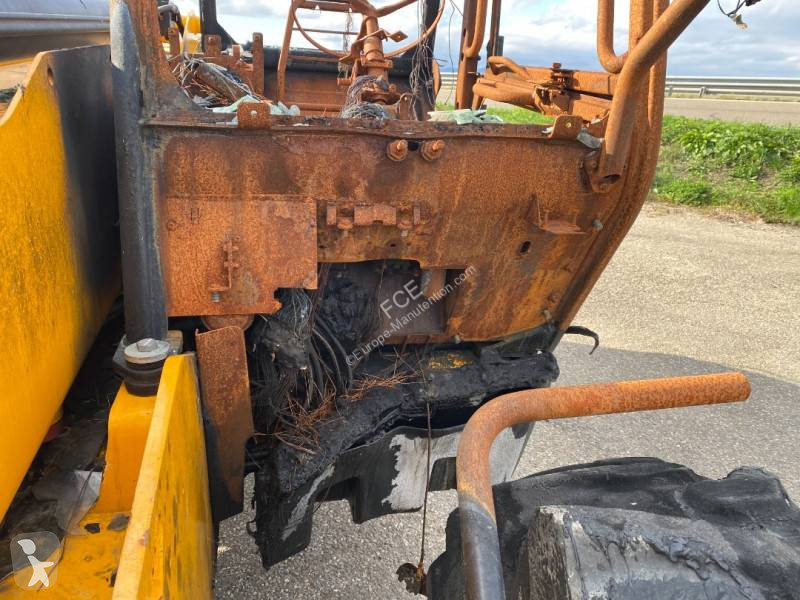 رافعة شوكية تلسكوبية JCB 540-140 -1er Main...