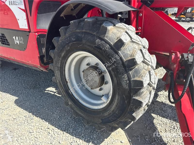 Телескопічний навантажувач  14.42 Telehandler