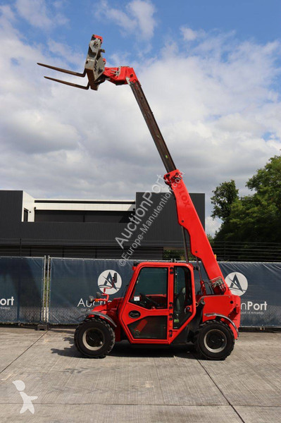 Телескопический погрузчик JCB 526-60T