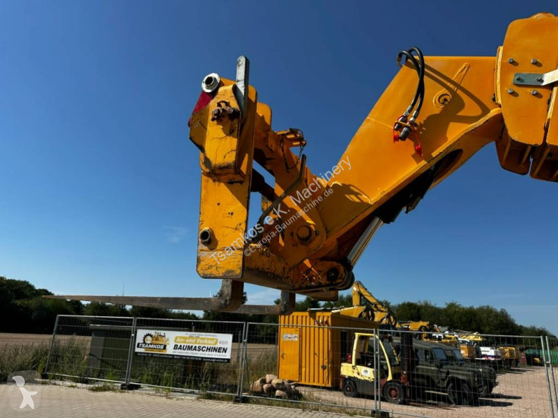 Carretilla telescópica JCB HiViz...