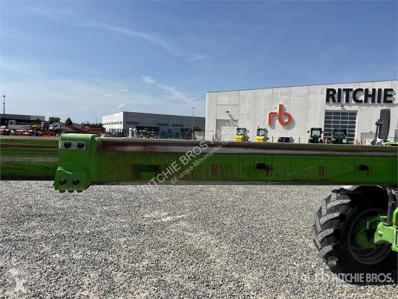 Телескопічний навантажувач Merlo TF38.10CS-140